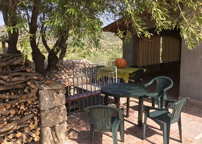 度假居 S'umbra De S'ozzastru