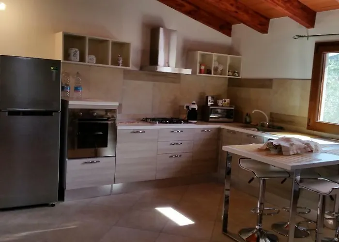 S'umbra De S'ozzastru * 奥尔戈索洛