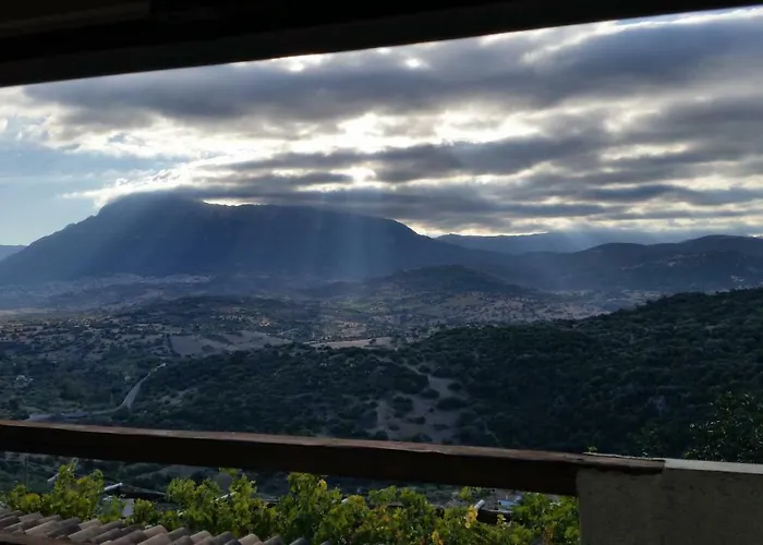 度假居 S'umbra De S'ozzastru *